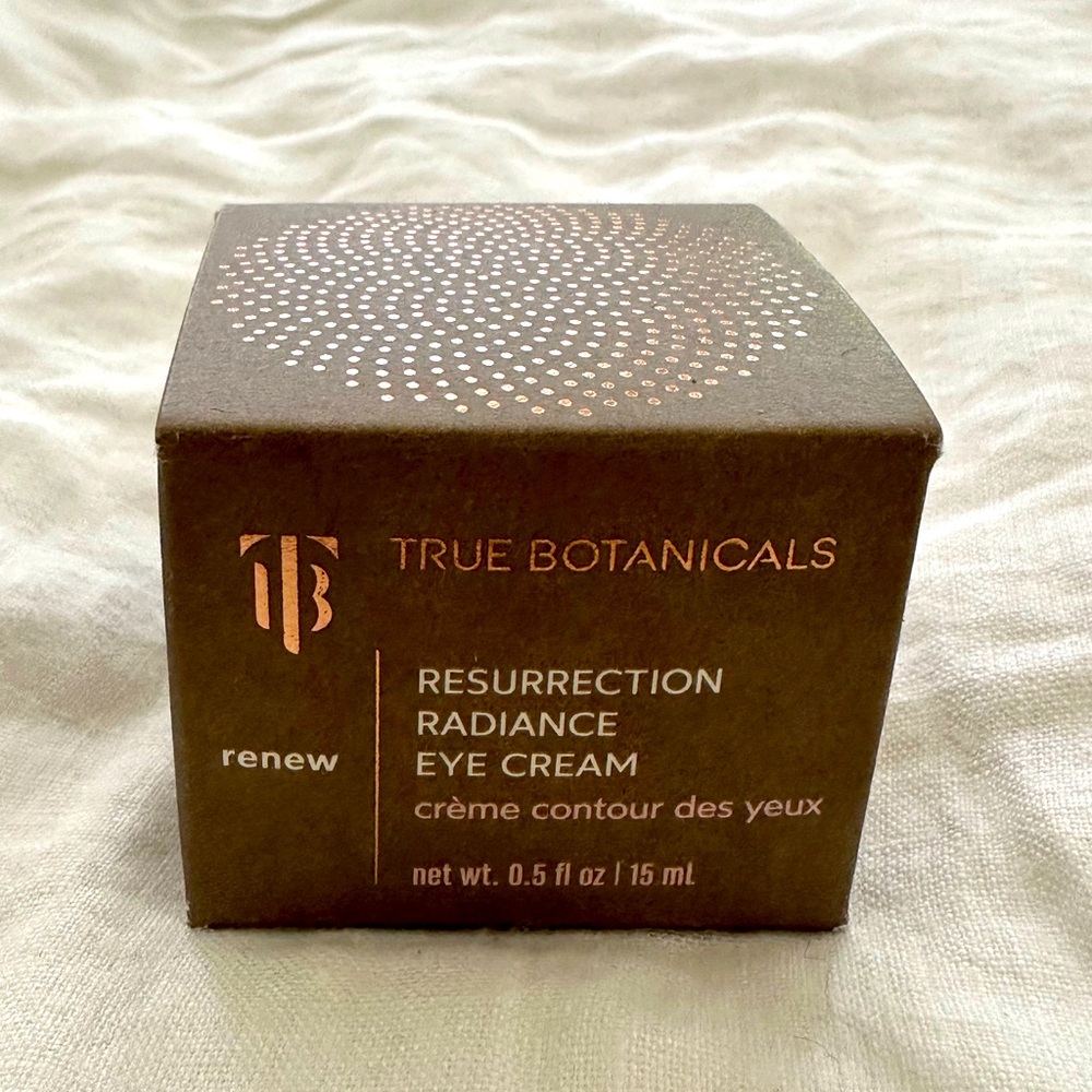 True Botanicals resurrection eye cream new in box